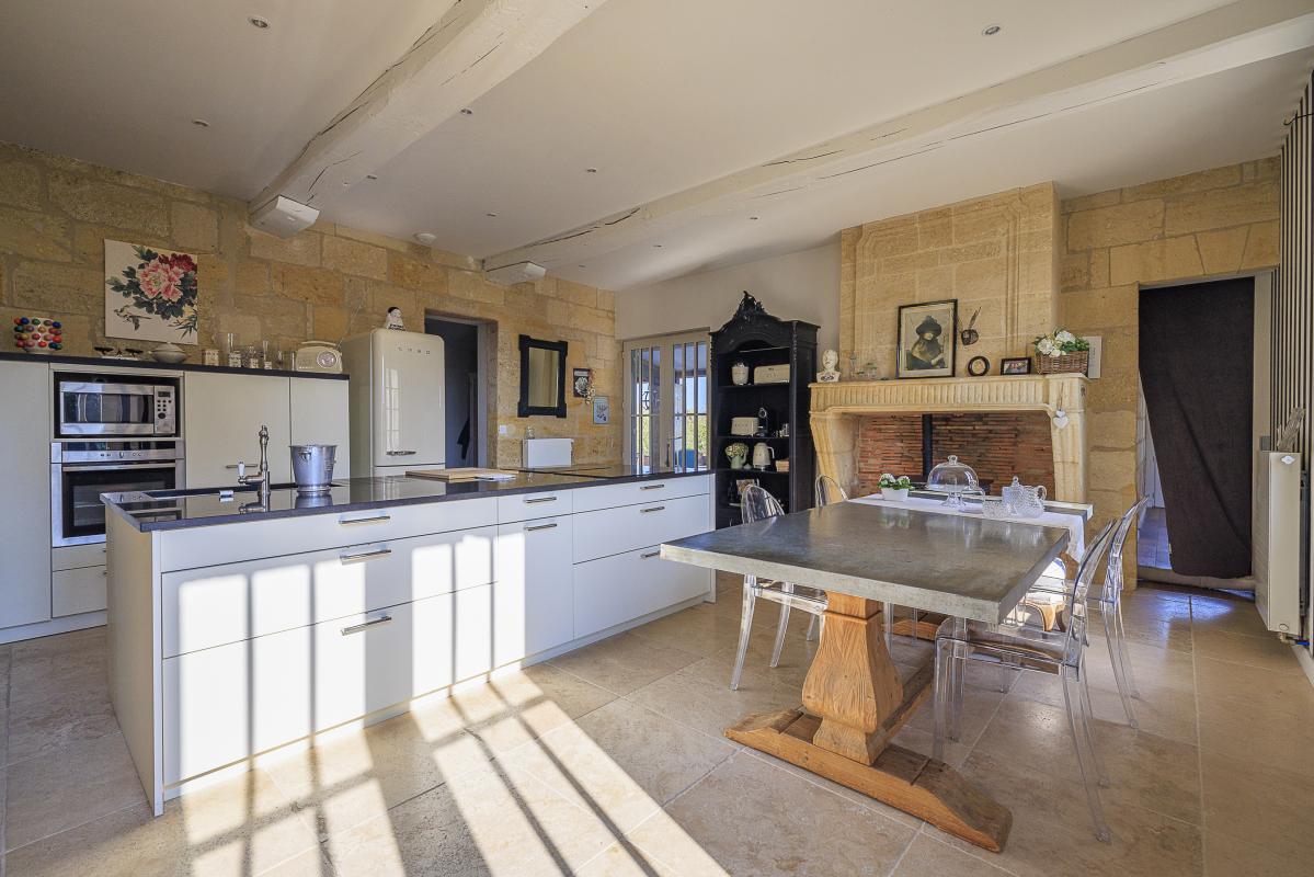 Maison 8 Pièce(s) Les Billaux - Photo 2