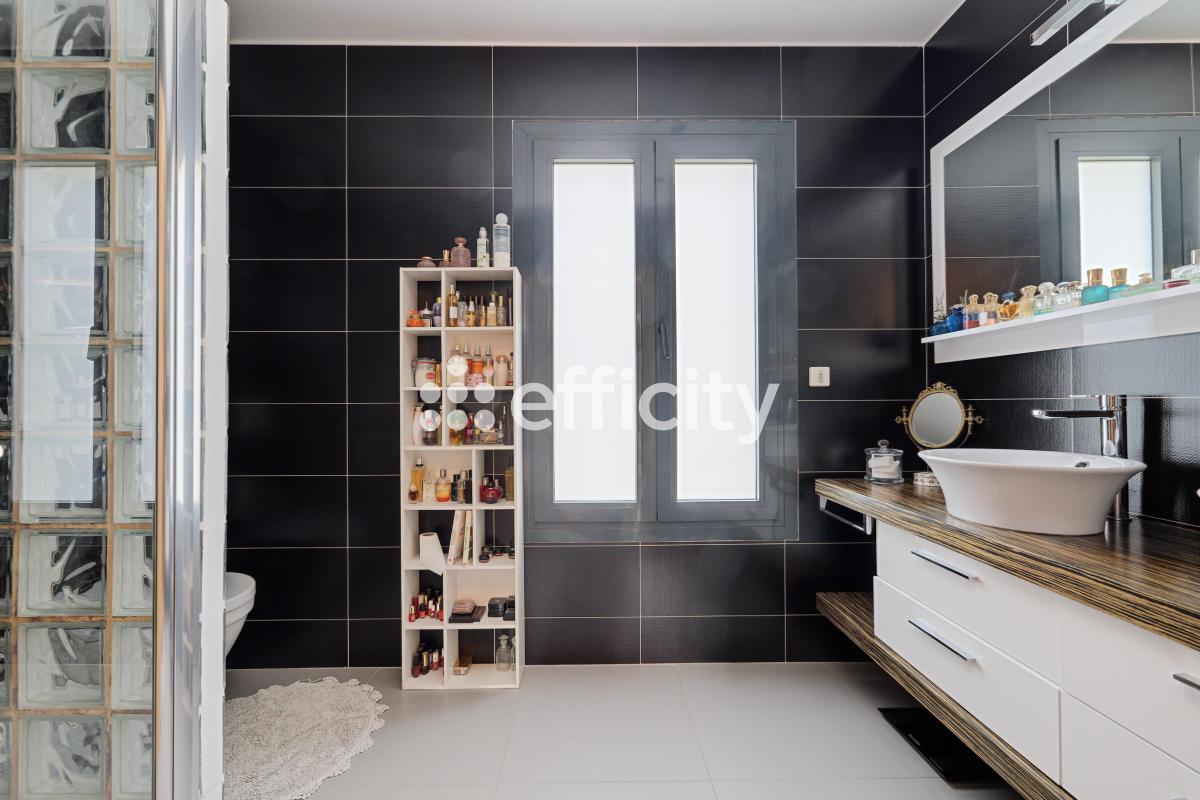Maison 7 Pièce(s) Saint-Maur-des-Fossés - Photo 15