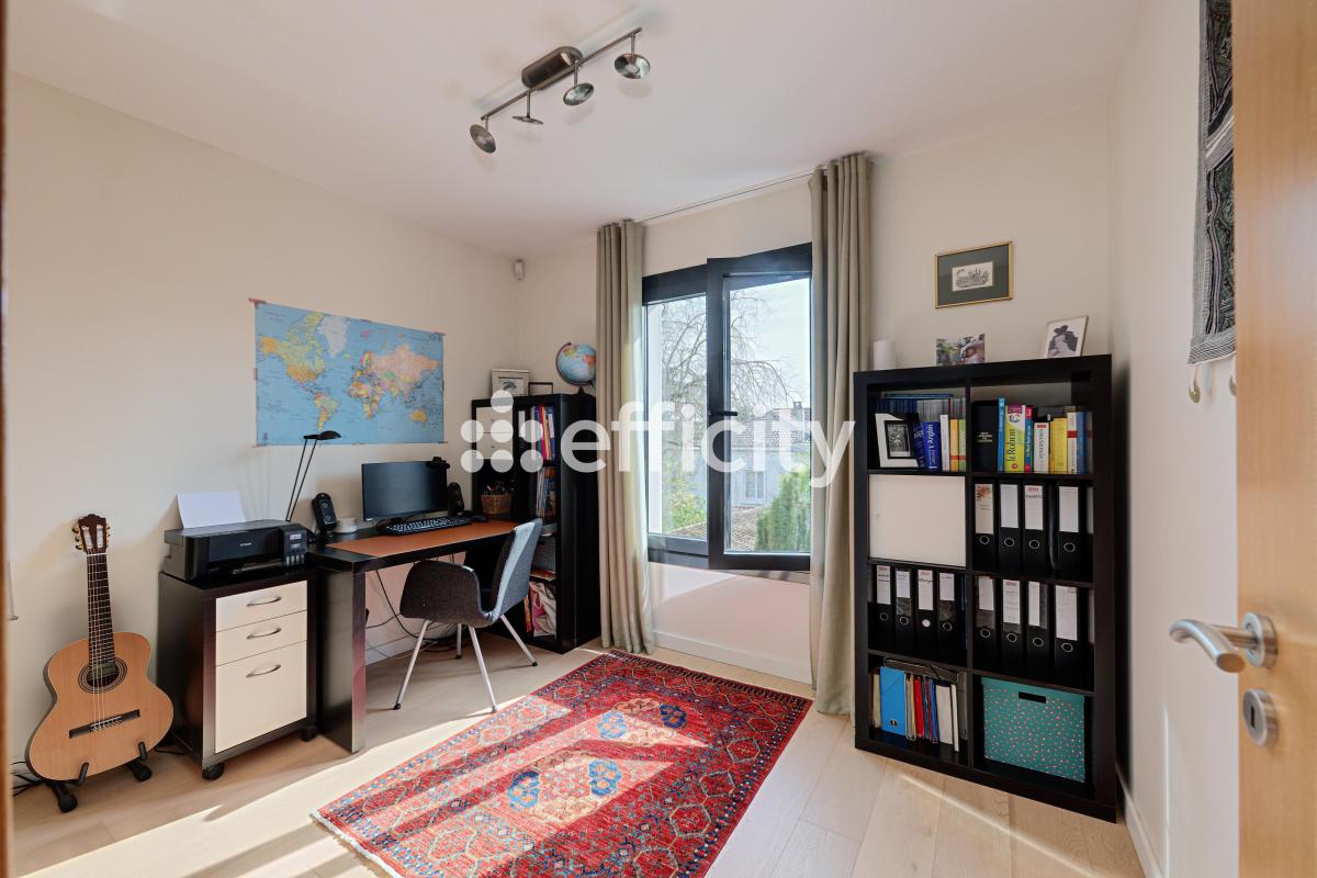 Maison 7 Pièce(s) Saint-Maur-des-Fossés - Photo 18