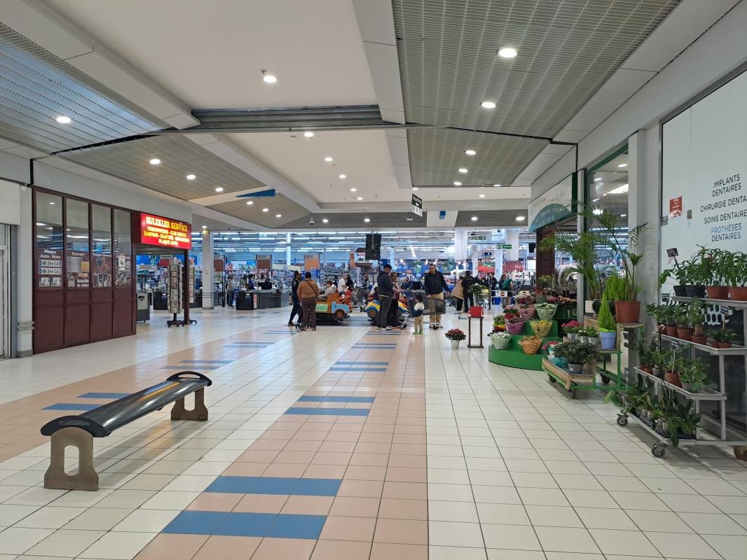 Commerce  Viry-Châtillon - Photo 3