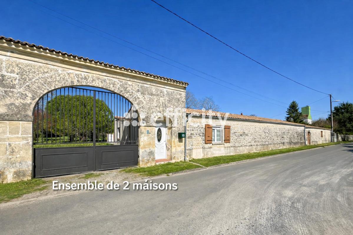 Maison de ville 5 Pièce(s) Saint-Jean-d'Angély