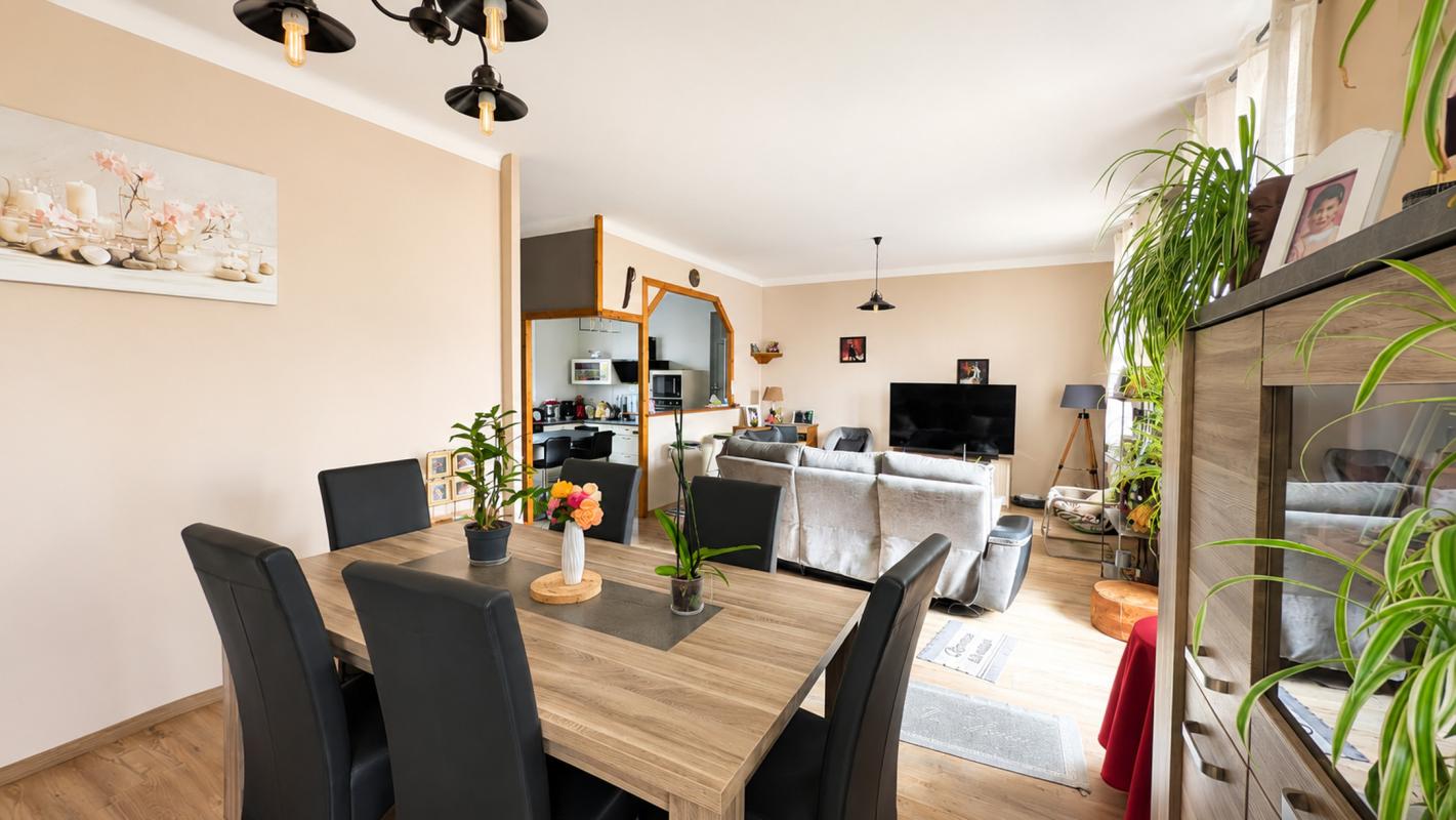 Maison 4 Pièce(s) La Couronne