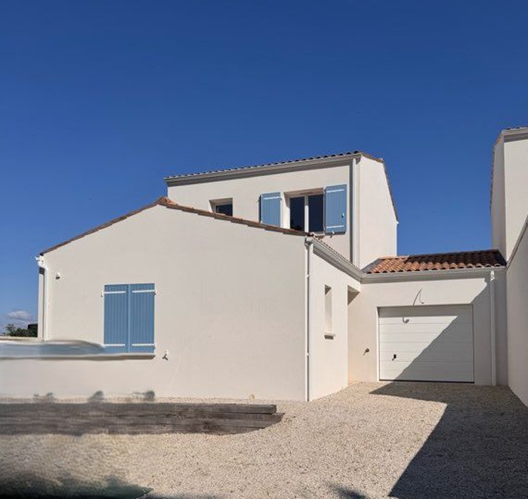 Maison contemporaine 4 Pièce(s) Médis