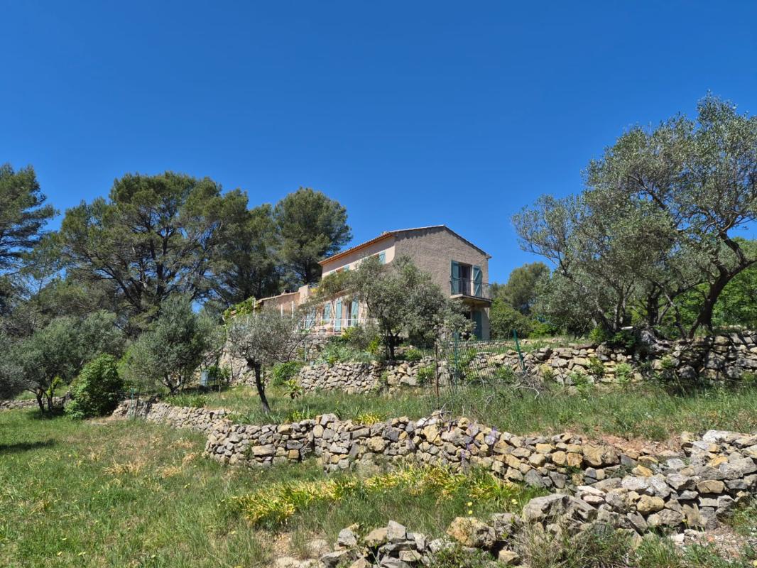 Villa 8 Pièce(s) Cuers