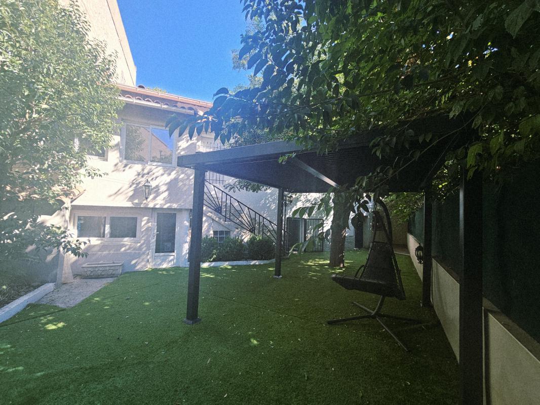 Maison 6 Pièce(s) Nîmes - Photo 2