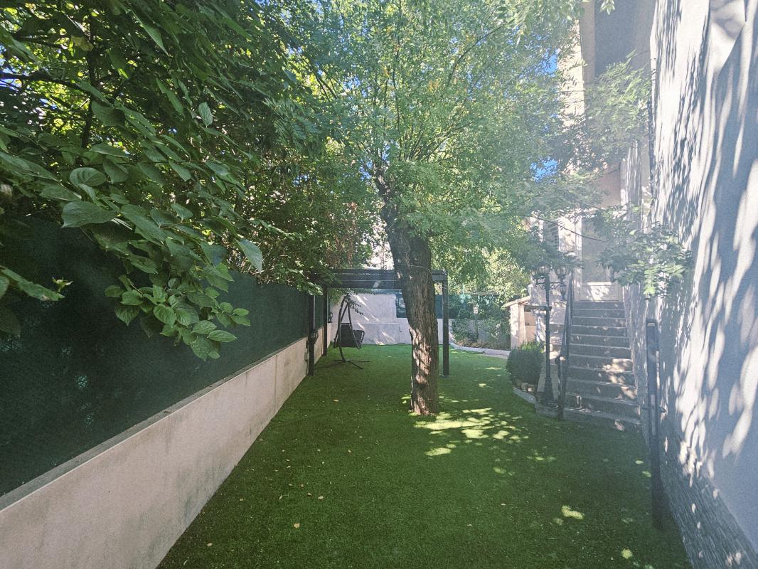 Maison 6 Pièce(s) Nîmes - Photo 4