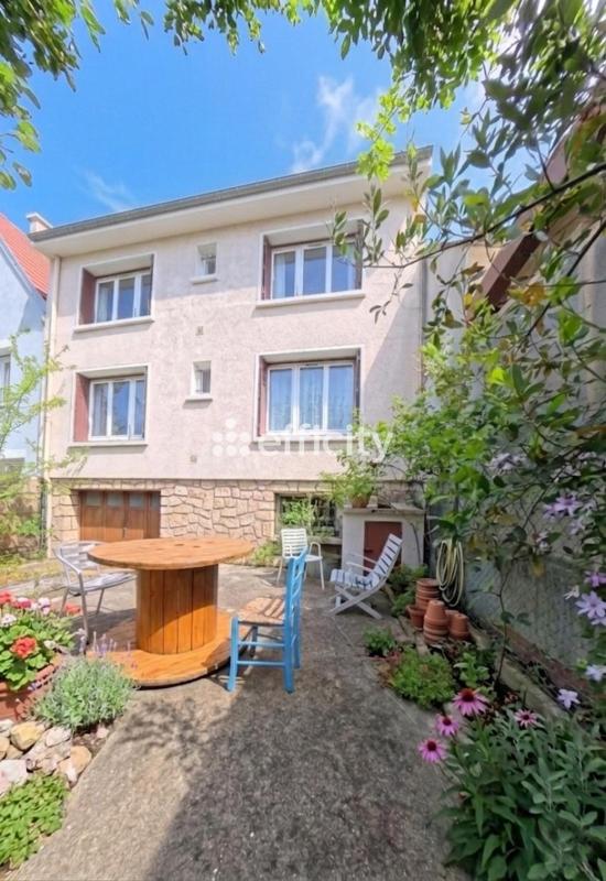 Maison 7 Pièce(s) Clamart