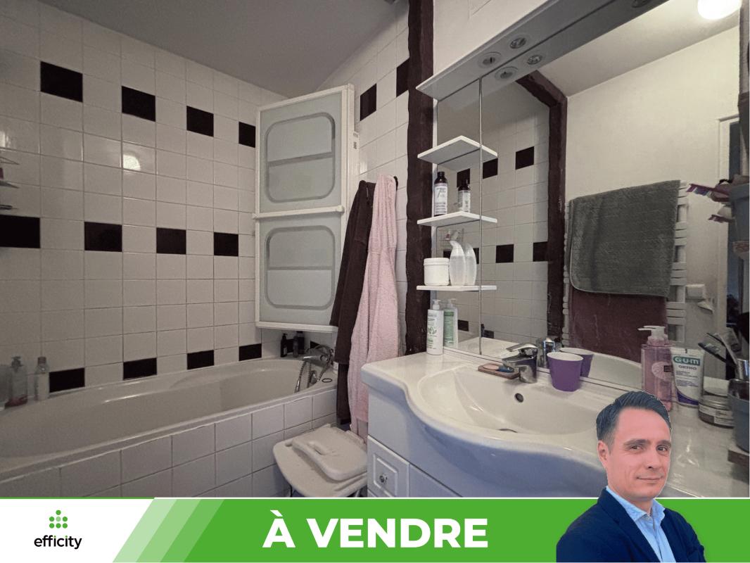 Maison de ville 5 Pièce(s) Saint-Maixent-l'École