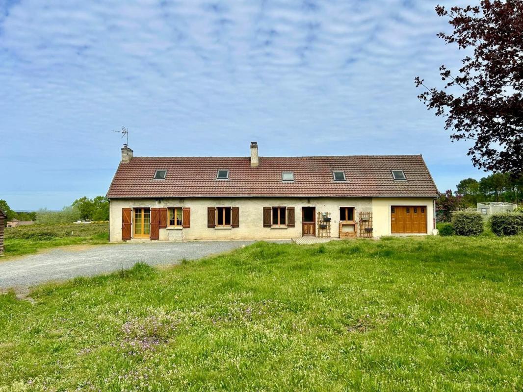 Maison longère 7 Pièce(s) Parigné-l'Évêque