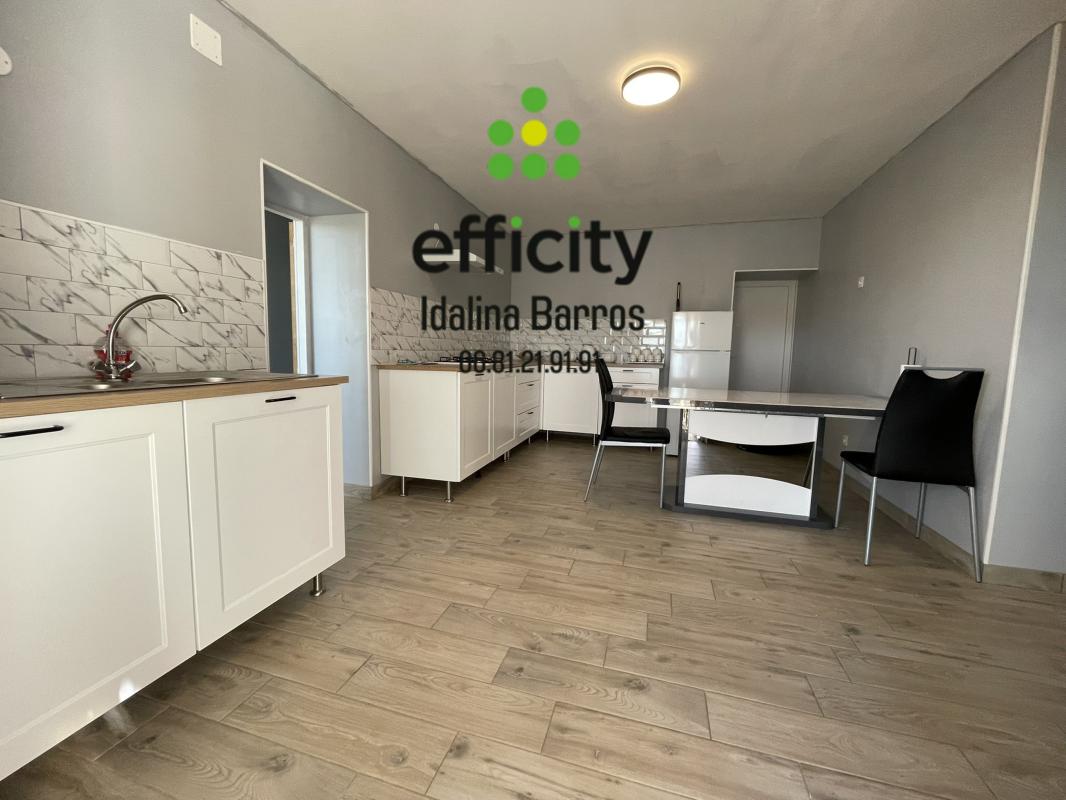 Maison de ville 2 Pièce(s) Aigre