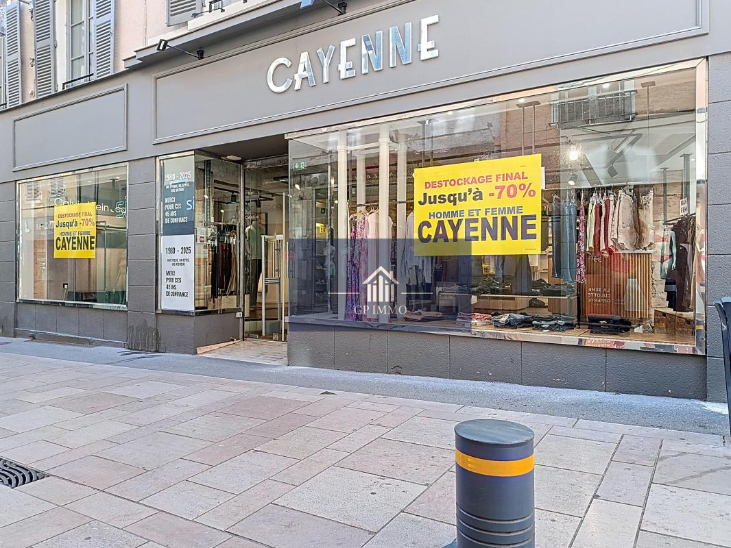 Local commercial  Mâcon