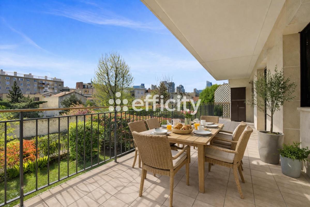 Appartement 4 Pièce(s) Courbevoie