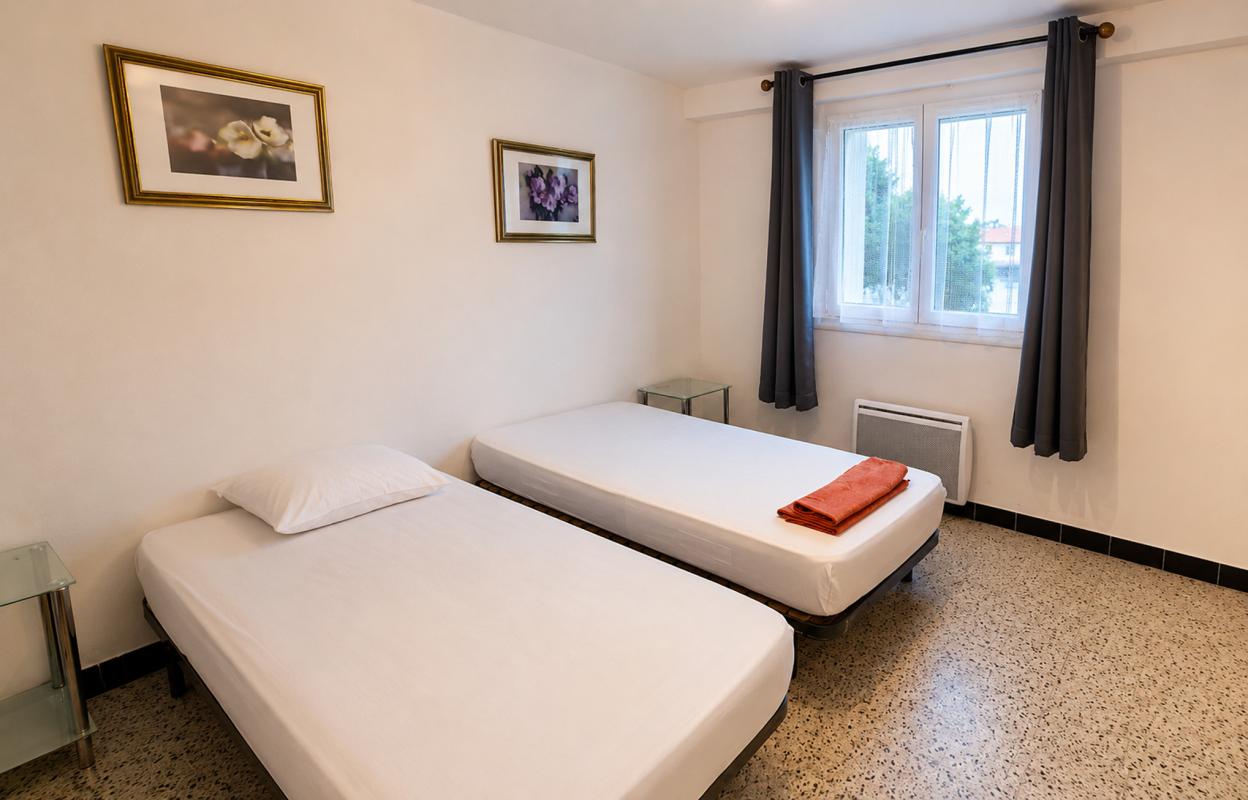 Maison 8 Pièce(s) Saint-Georges-de-Didonne - Photo 4