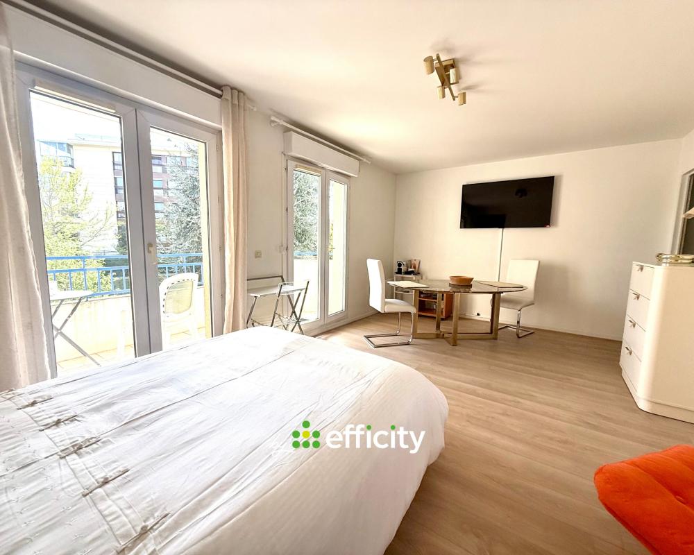 Appartement 1 Pièce(s) Le Chesnay-Rocquencourt