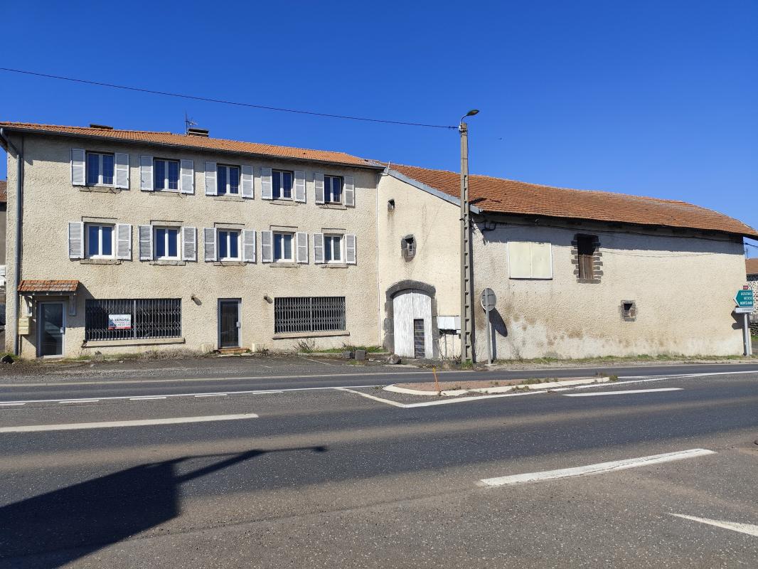 Maison de ville 12 Pièce(s) Le Brignon