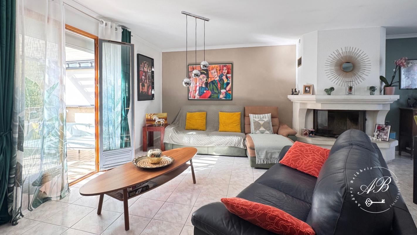 Maison 6 Pièce(s) Saint-Geniès-de-Malgoirès