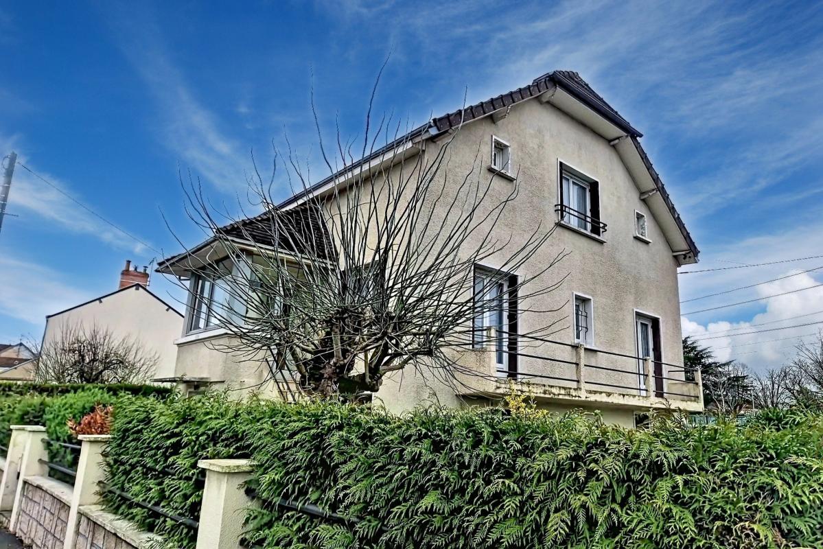 Maison de ville 7 Pièce(s) Châteauroux