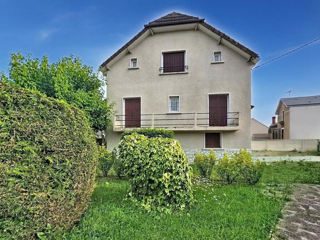 Maison de ville 7 Pièce(s) Châteauroux