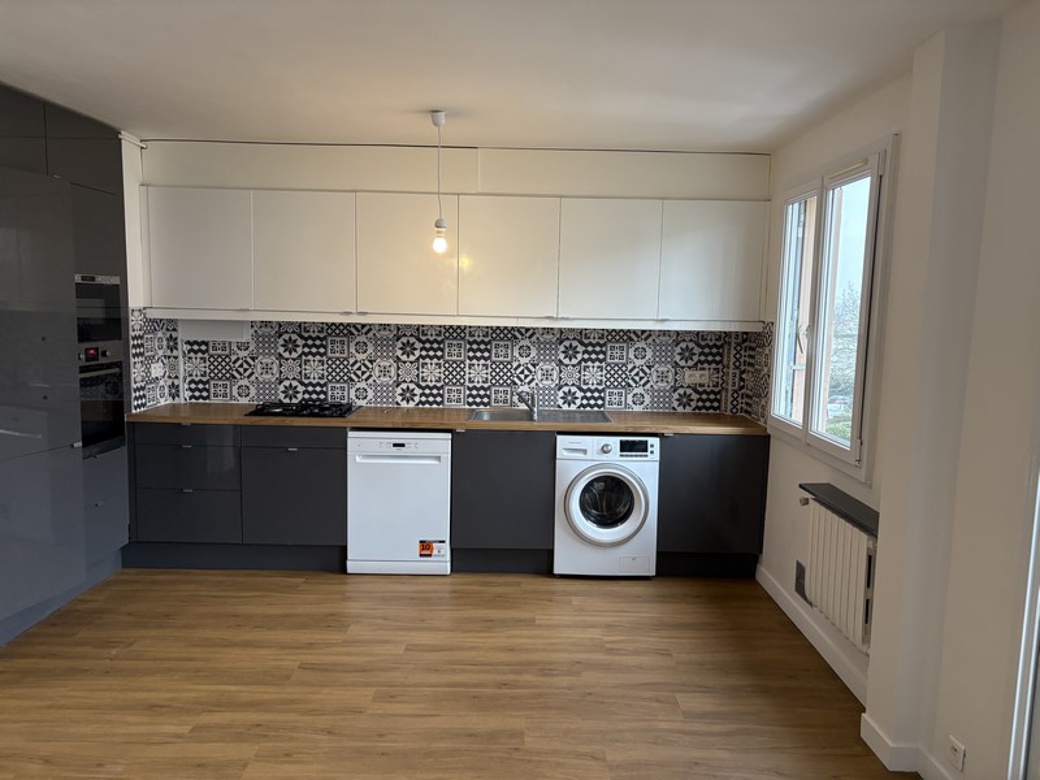 Appartement 4 Pièce(s) Clamart