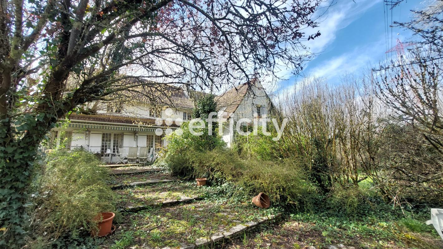 Maison 8 Pièce(s) Eysines