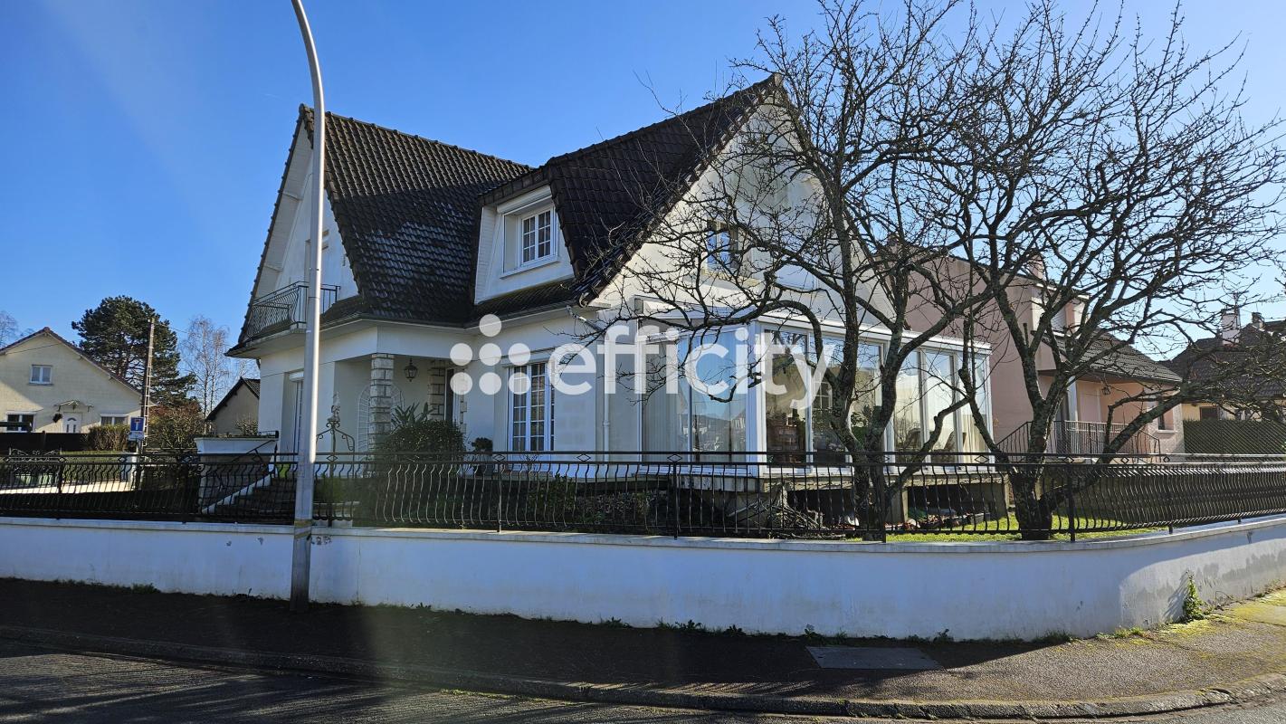 Maison 7 Pièce(s) Noiseau