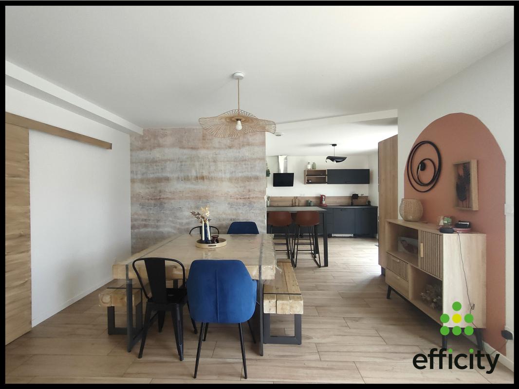 Pavillon 5 Pièce(s) Bais