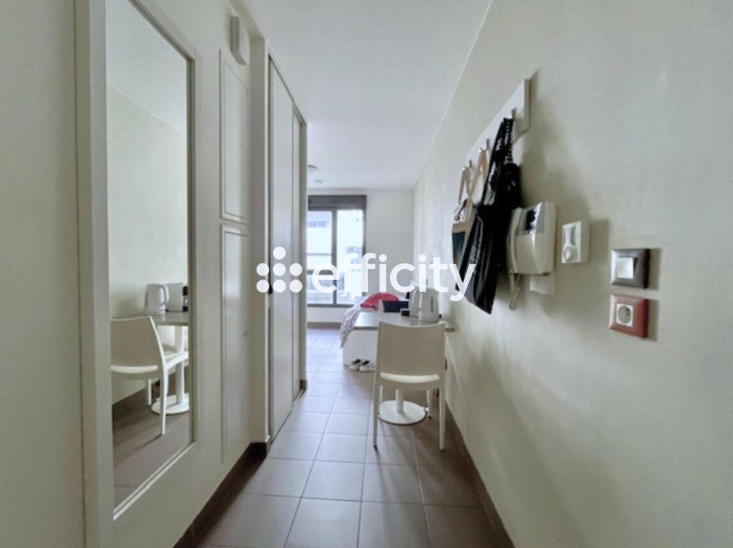 Appartement 2 Pièce(s) Paris 3eme Arrondissement
