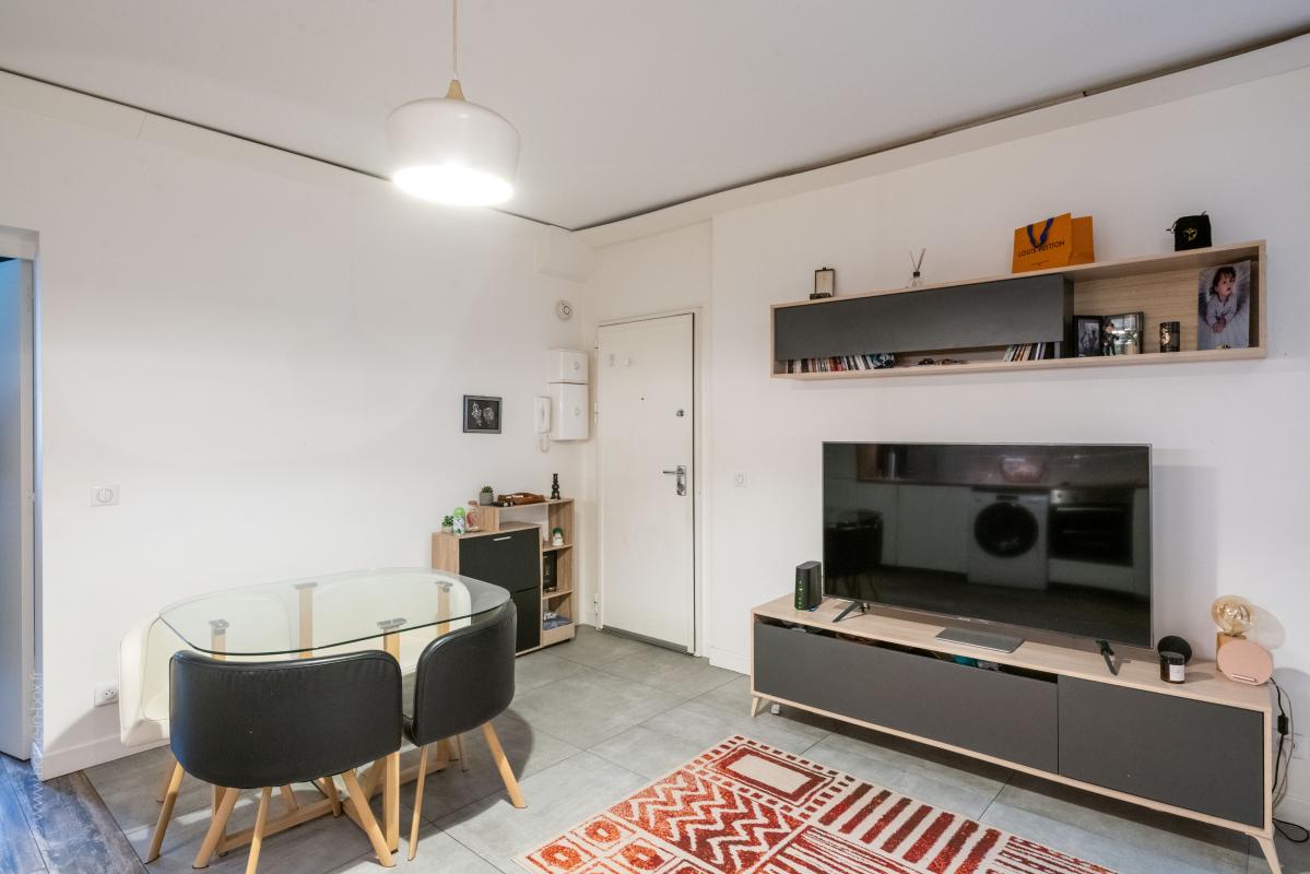 Appartement 2 Pièce(s) Paris 15eme Arrondissement