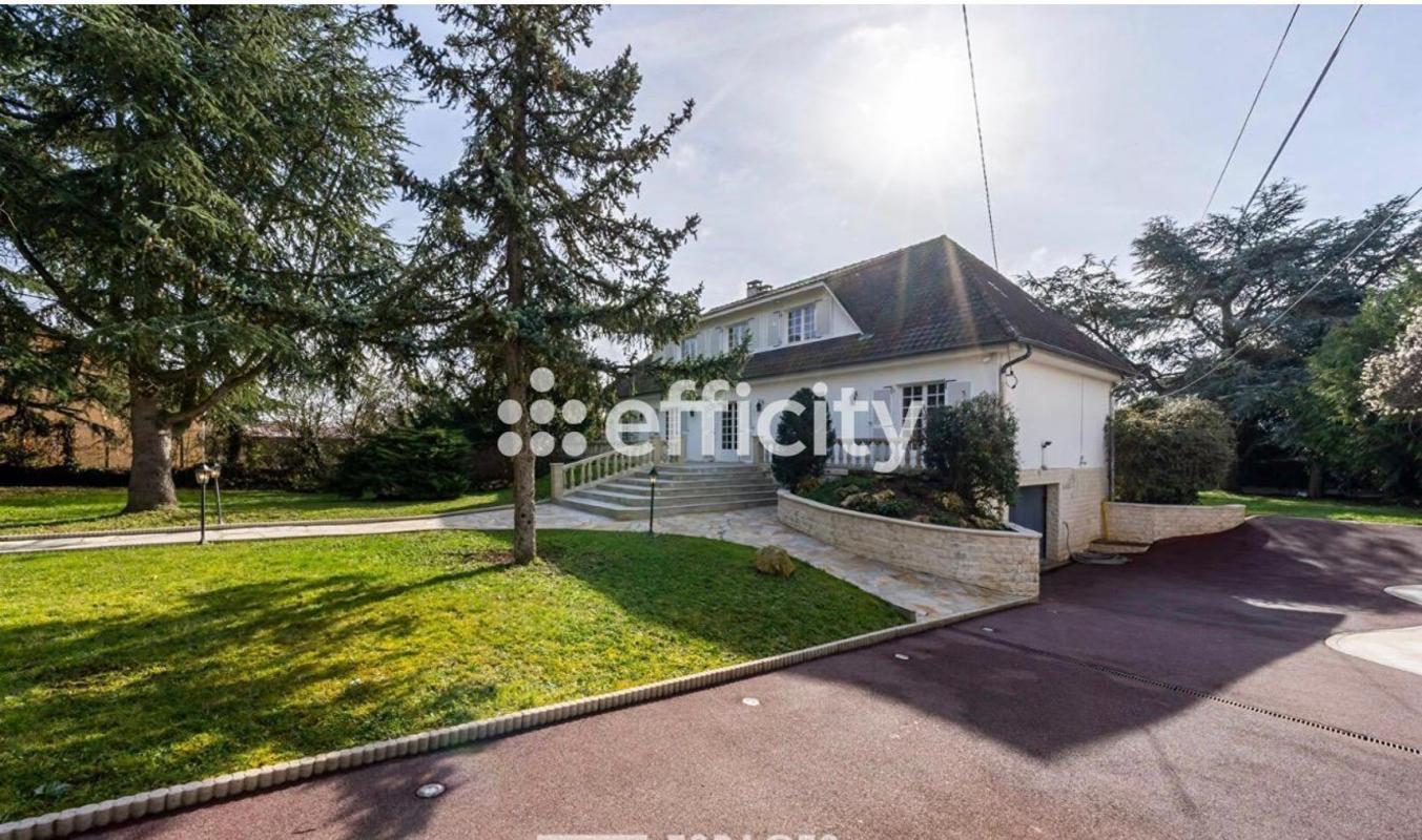 Maison 6 Pièce(s) Saintry-sur-Seine