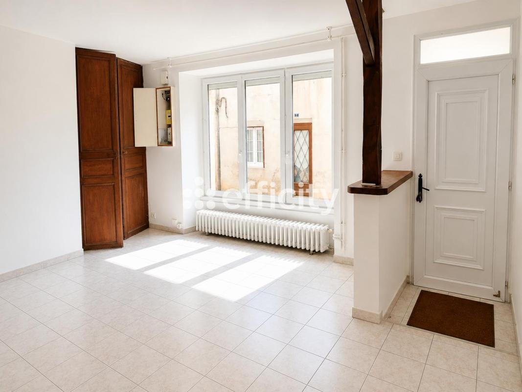 Maison 6 Pièce(s) Civray