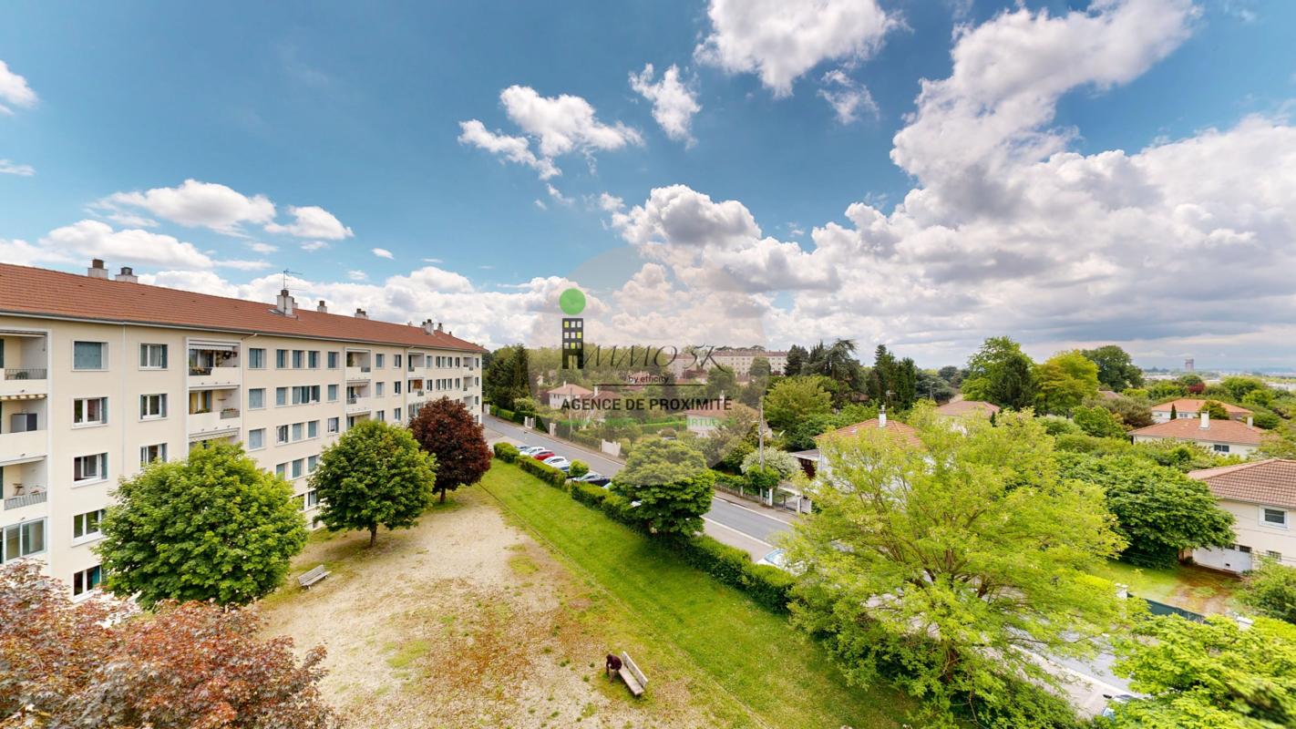 Appartement 4 Pièce(s) Rillieux-la-Pape