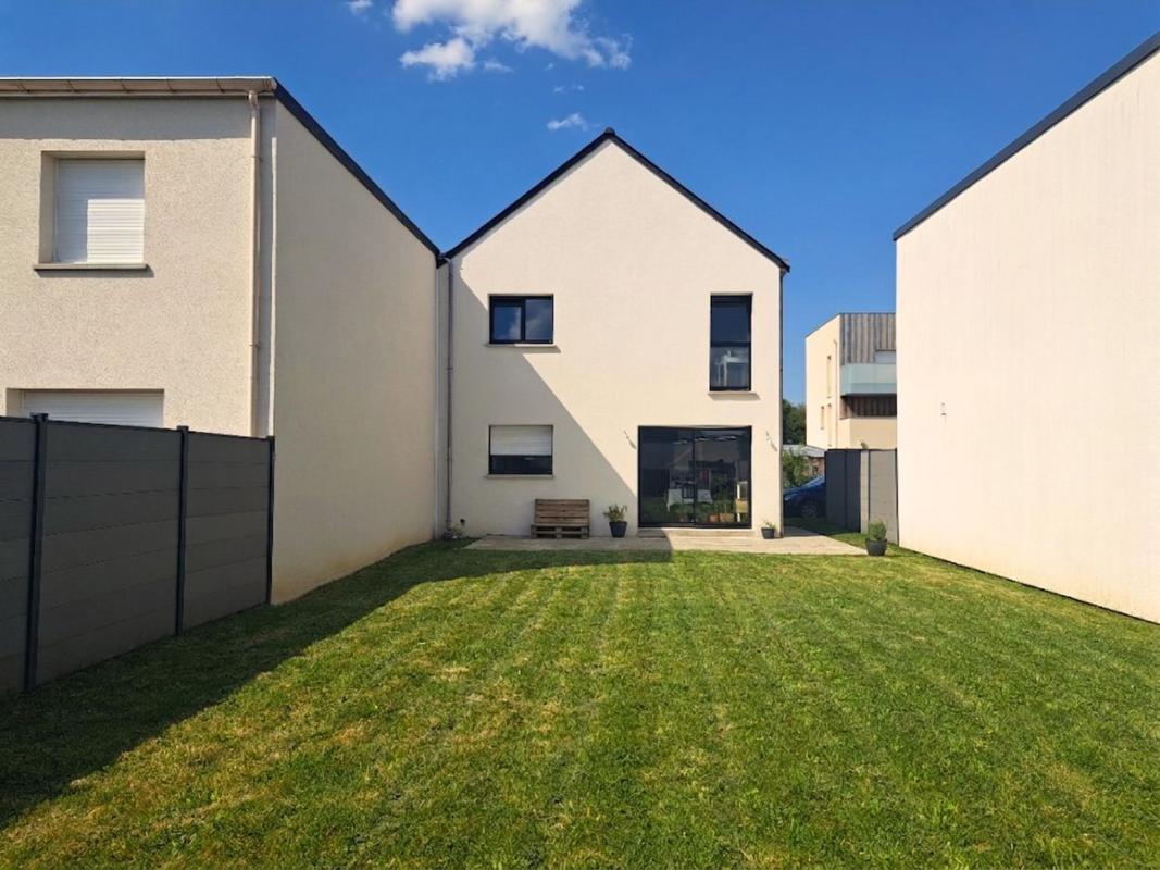 Maison 4 Pièce(s) Cintré