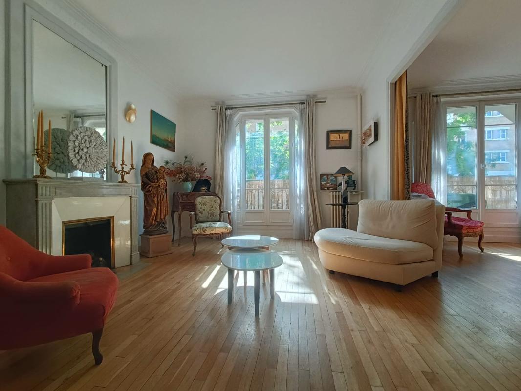 Appartement 5 Pièce(s) Paris 16eme Arrondissement