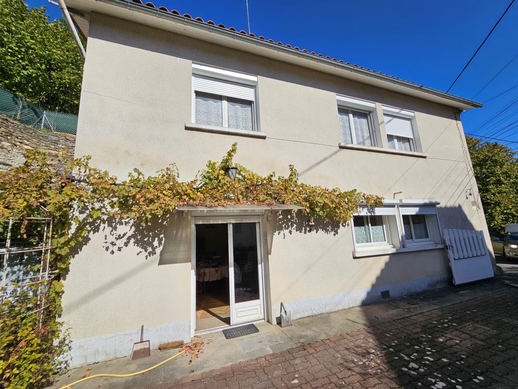 Maison 4 Pièce(s) Soyaux