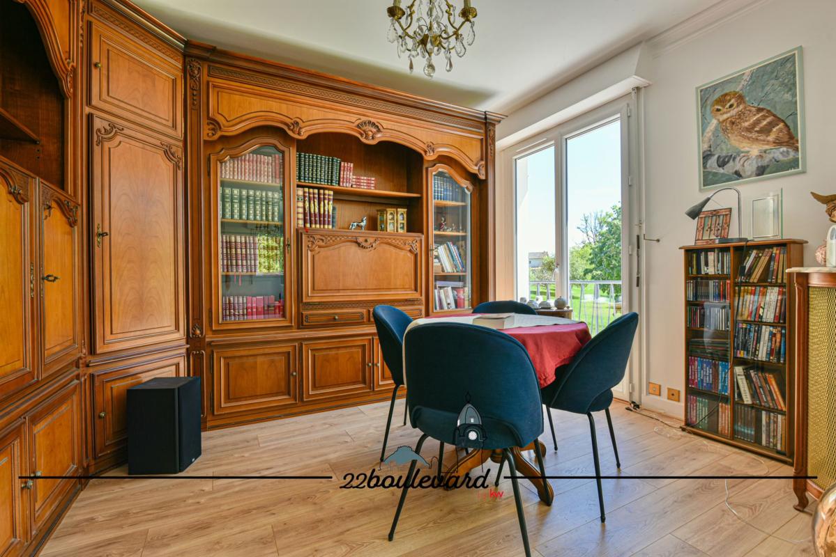 Maison de ville 7 Pièce(s) Condat-sur-Vienne