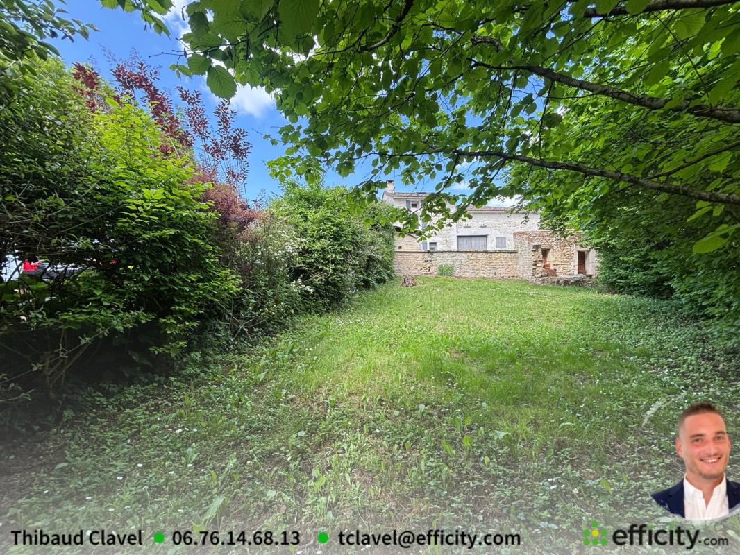 Maison de ville 5 Pièce(s) Saint-Yrieix-sur-Charente