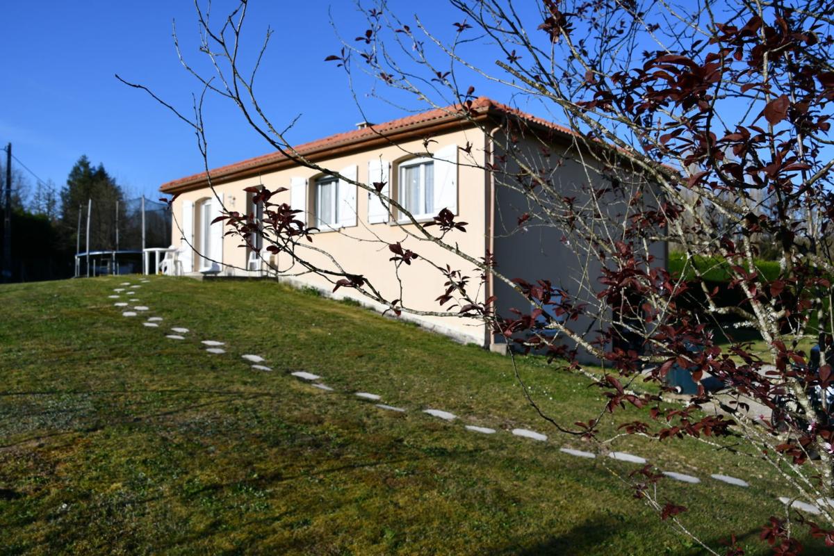 Maison 5 Pièce(s) Chaptelat