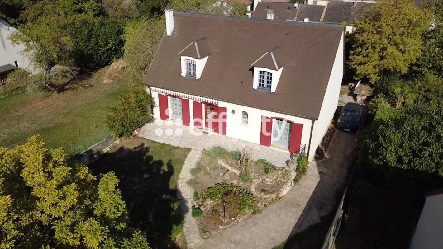 Maison 6 Pièce(s) Chevry-Cossigny