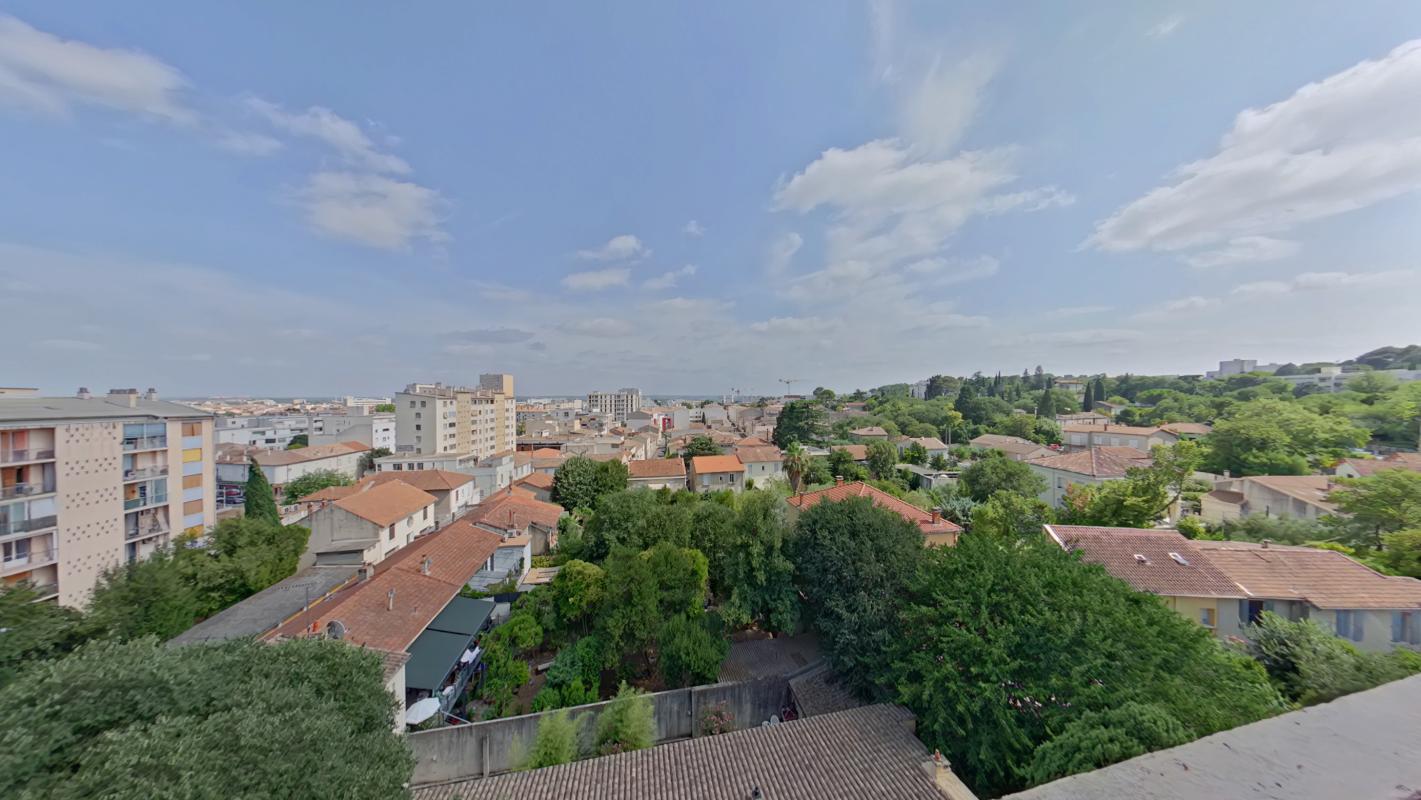 Appartement 5 Pièce(s) Nîmes