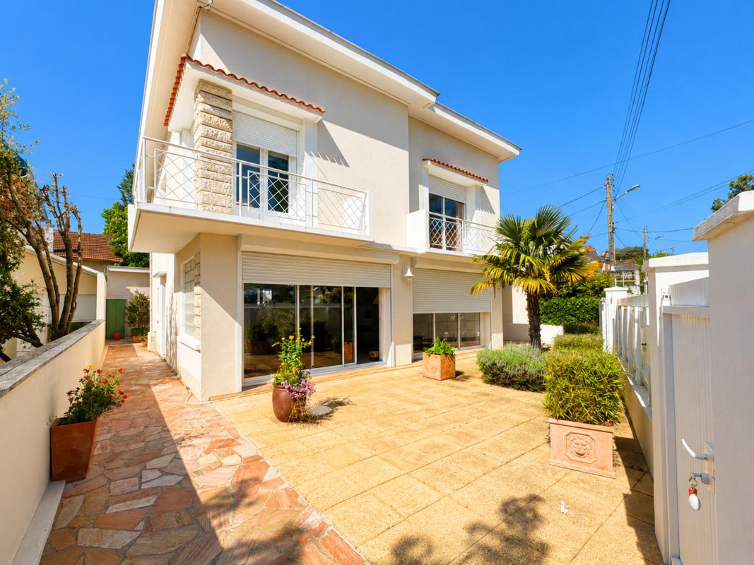Villa 7 Pièce(s) Royan