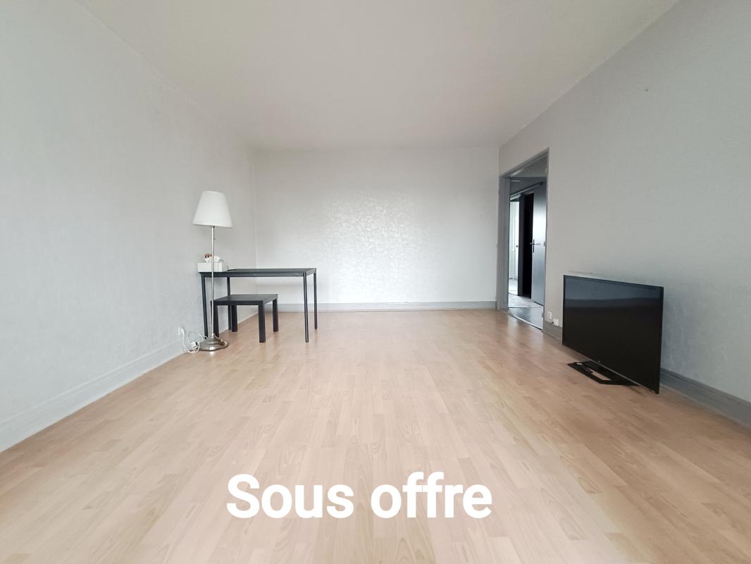 Appartement 2 Pièce(s) Plaisir