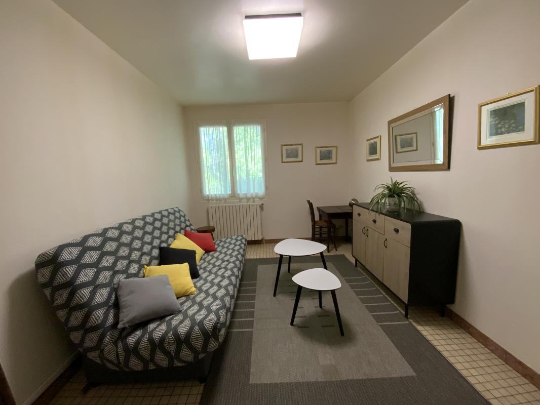 Appartement 2 Pièce(s) Le Palais-sur-Vienne
