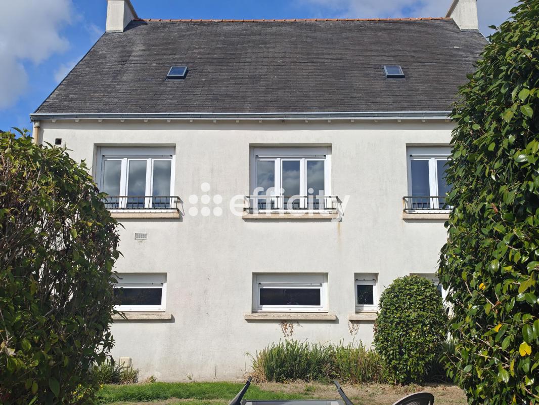 Maison 6 Pièce(s) Ergué-Gabéric