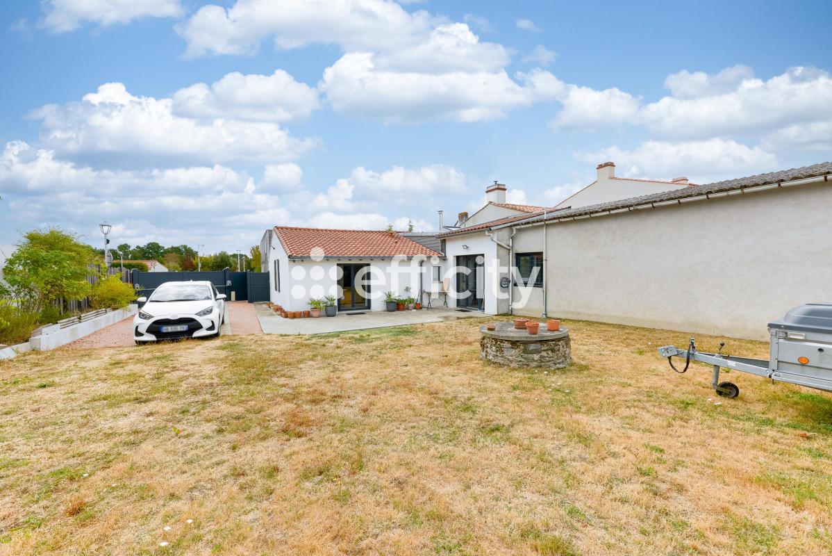 Maison de ville 5 Pièce(s) Saint-Aignan-Grandlieu