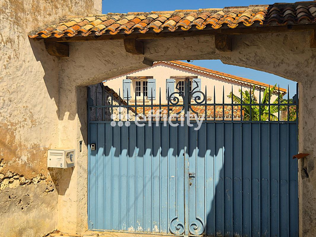 Maison de village 7 Pièce(s) Saint-Romain-de-Benet