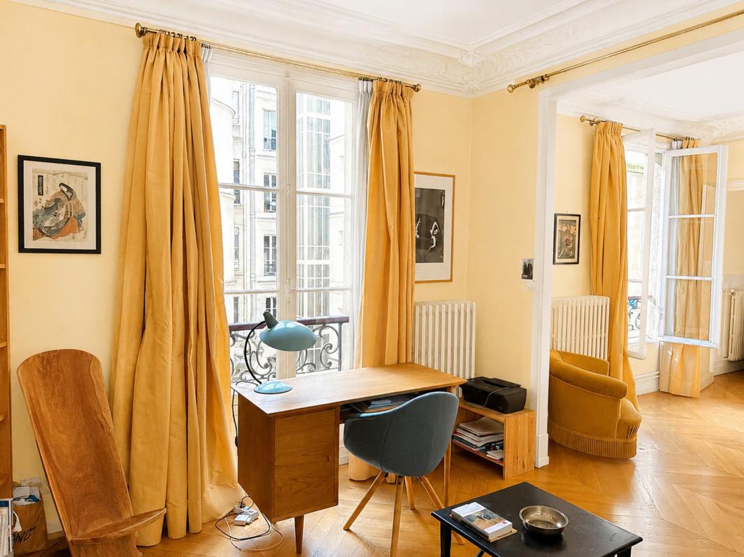 Appartement 3 Pièce(s) Paris 8eme Arrondissement