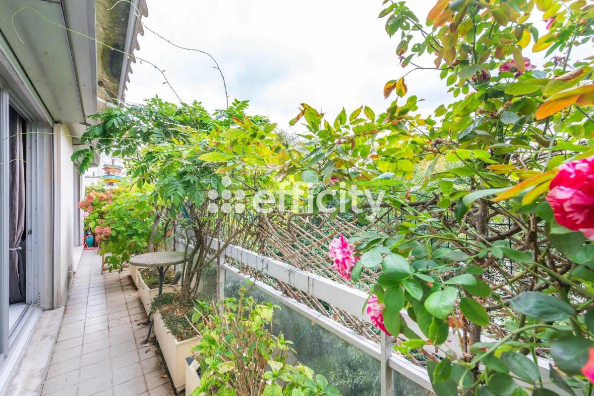 Appartement 6 Pièce(s) Neuilly-sur-Seine