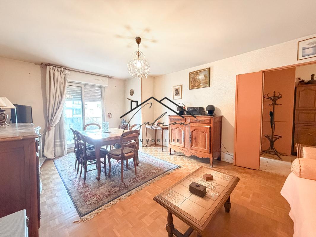 Appartement 3 Pièce(s) Villemomble