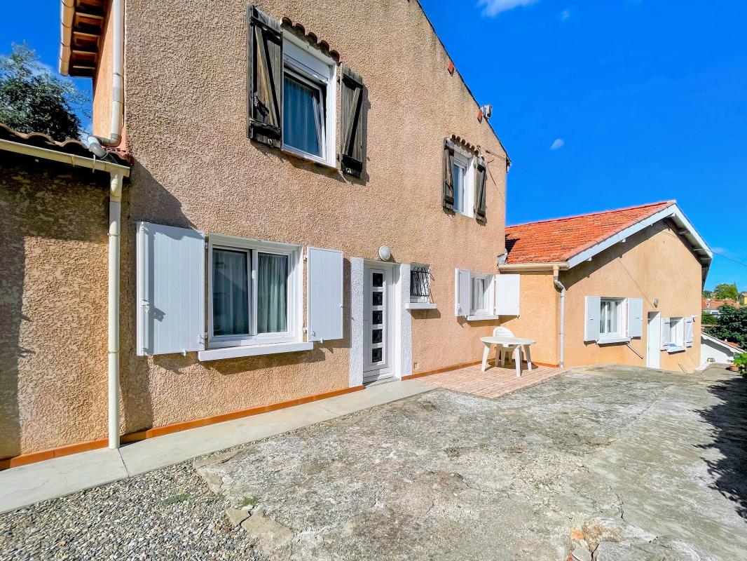 Maison 6 Pièce(s) Béziers