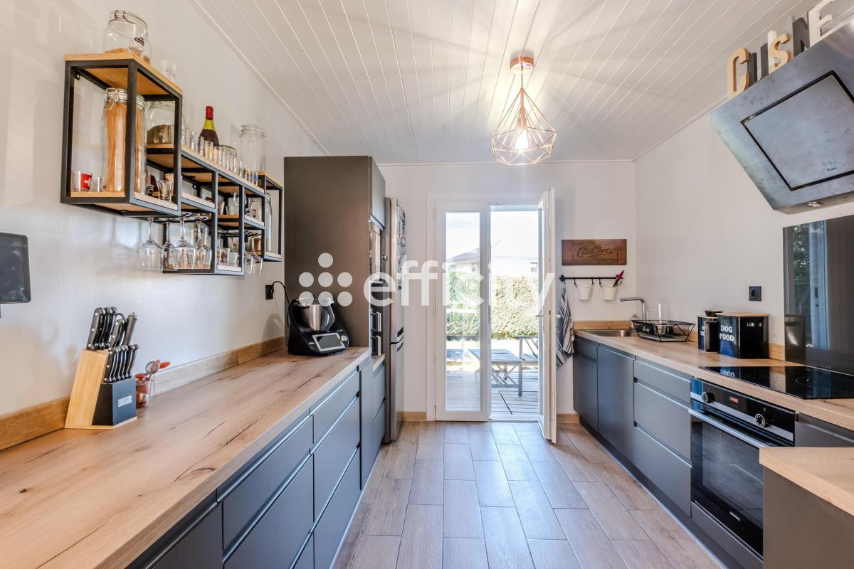 Maison 5 Pièce(s) Brenthonne
